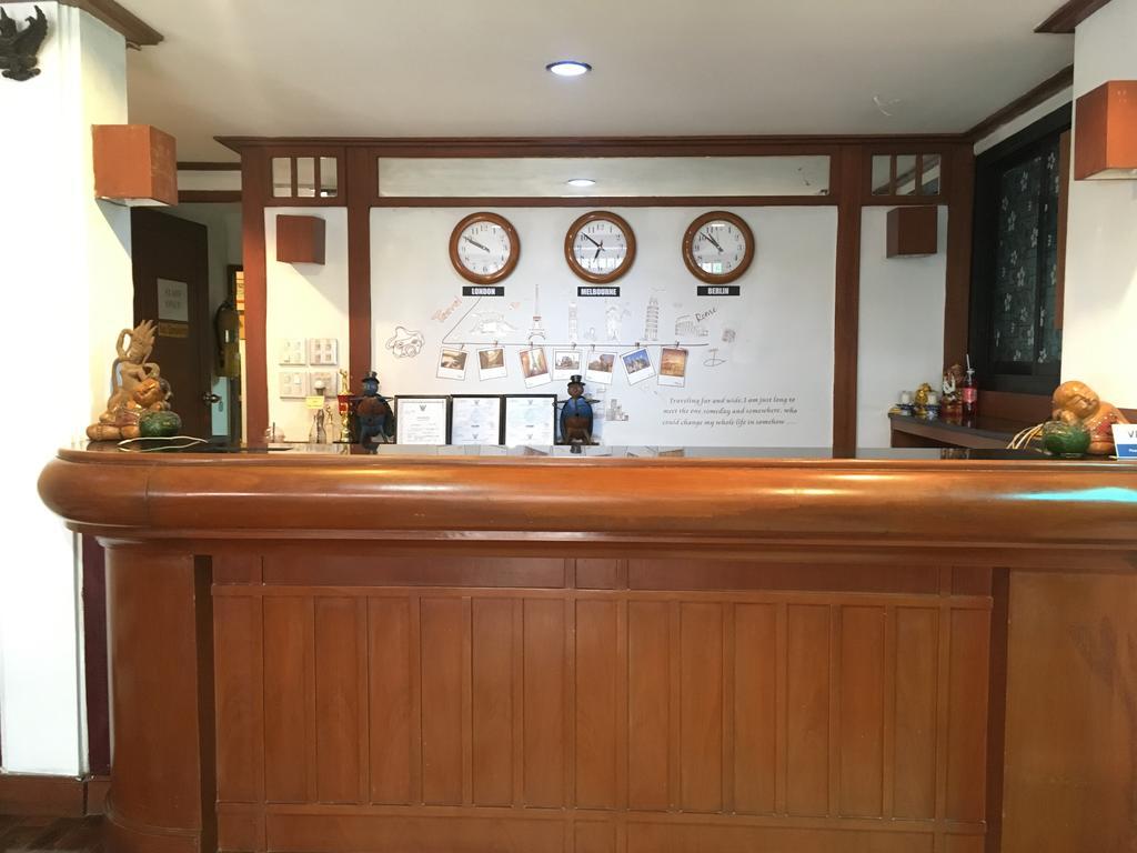 Kaneng Guesthouse HHQ Extérieur photo