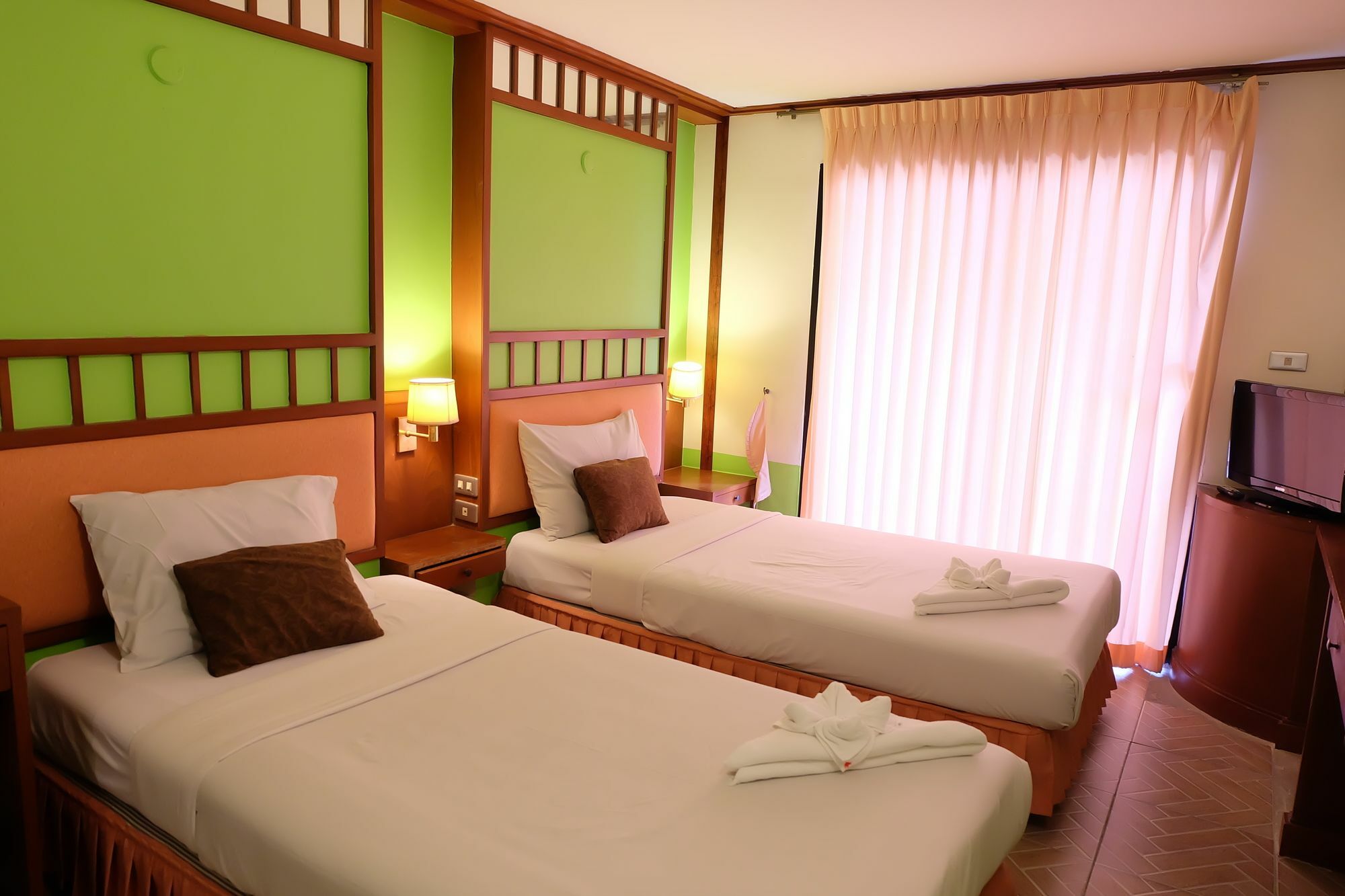 Kaneng Guesthouse HHQ Extérieur photo